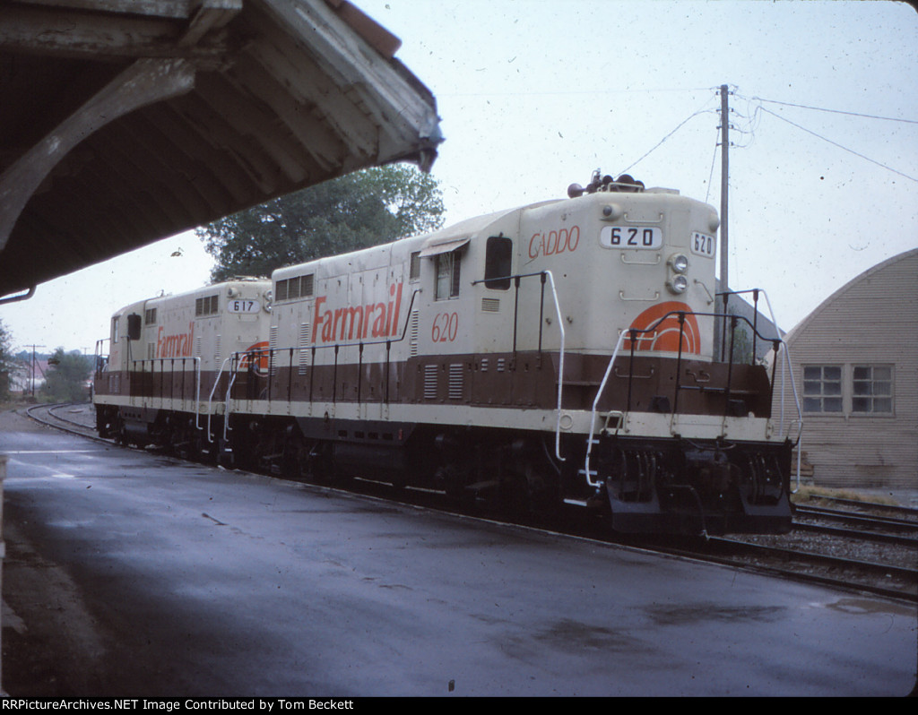 Farmrail power on the former Rock Island